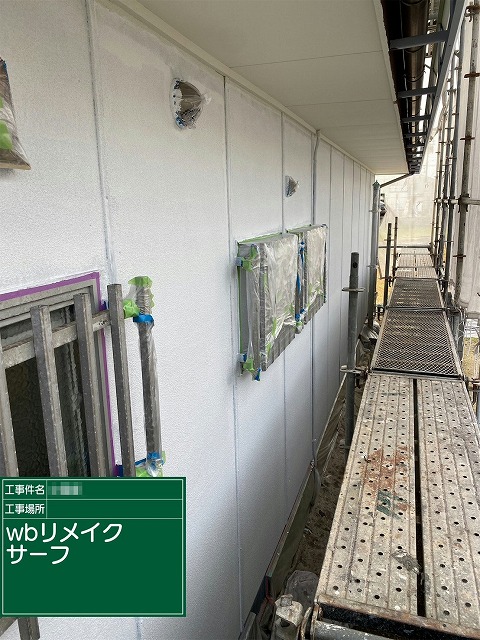サイディング外壁塗装工事の下塗り工程