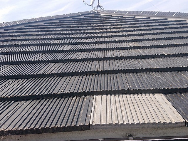 屋根メンテナンスのセメント瓦一部差し替えが完了