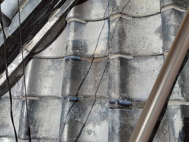 瓦屋根の耐久性や安全性を高めるラバーロック工法