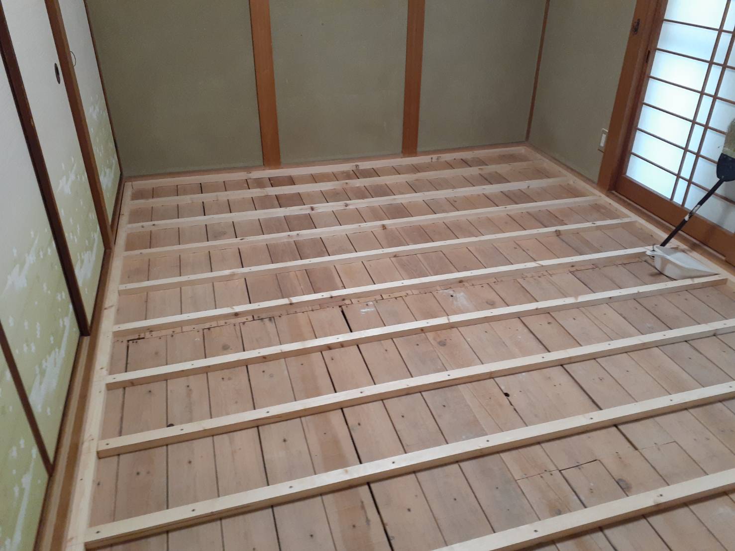 さぬき市　和室の畳をフローリングへ
