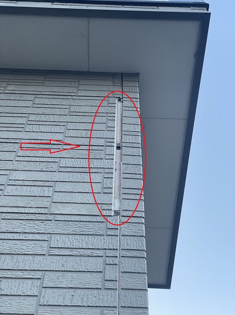 住宅外壁調査でサイディング本体のズレを確認