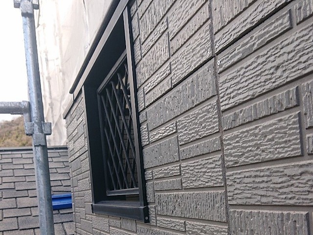 サイディングズレの補修のためのビス留め完了状況