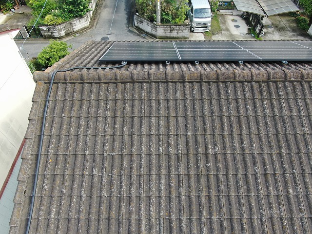 さぬき市　劣化が見られるモニエル瓦