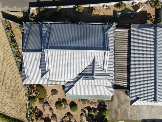 中間町の屋根ドローン撮影