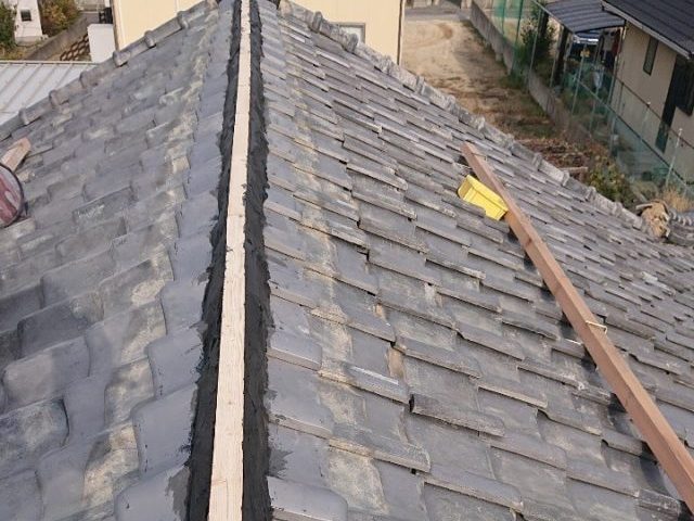 多度津町で交換する本棟の土台形成