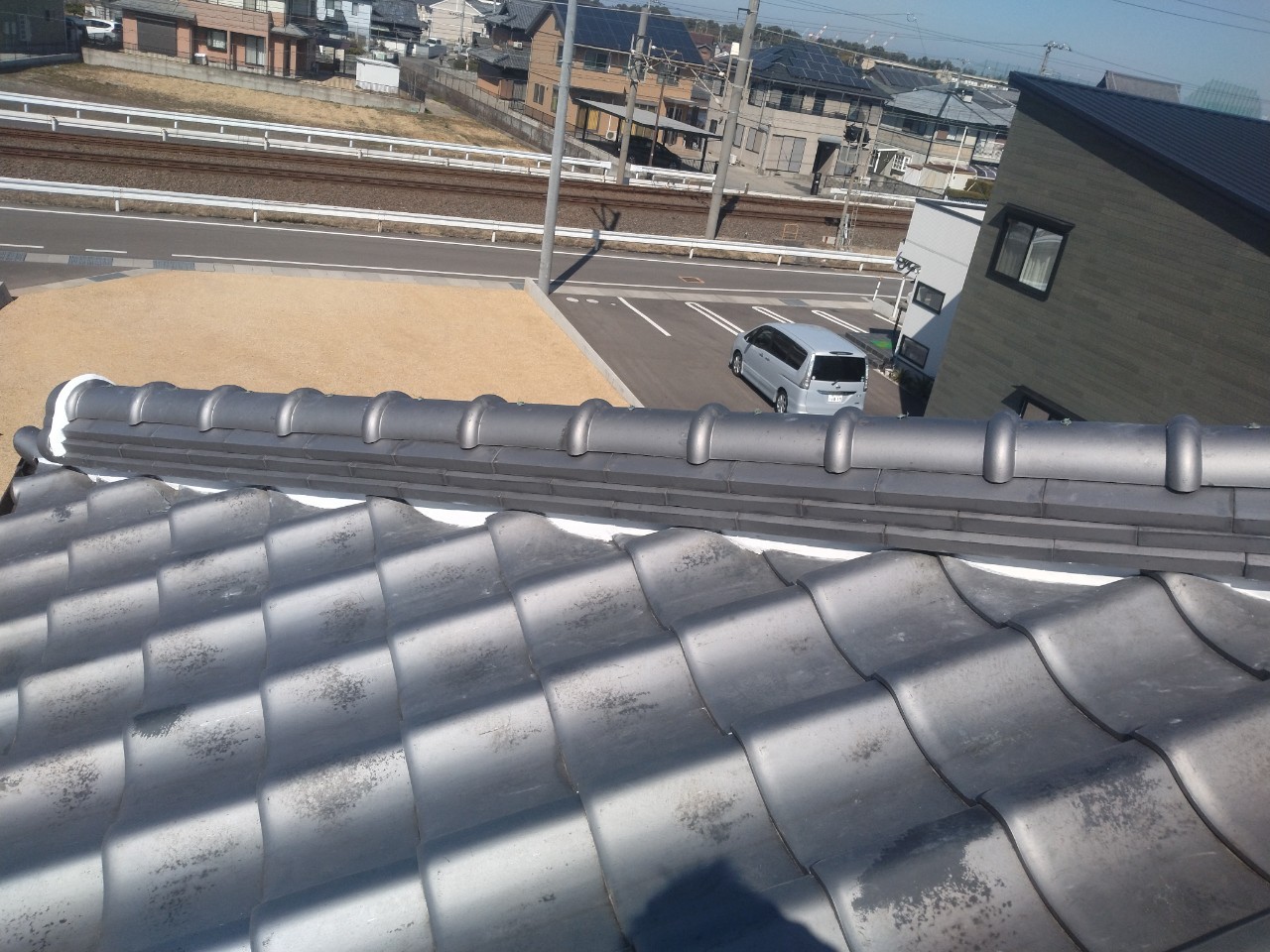 丸亀市　屋根の隅棟部分に漆喰施工