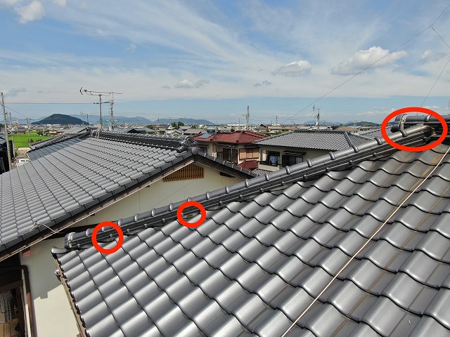 漆喰が割れている写真