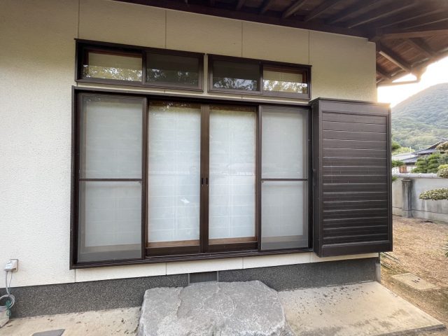 中間町で劣化が見つかったサッシ周り