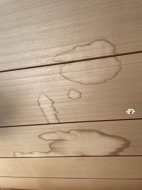 高松市　天井の雨染み