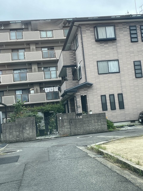 高松市　雨樋の破損とサイディングが浮いたお家の点検！