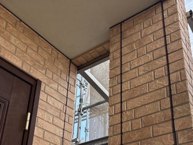 高松市にて外壁サイディングのデザインを活かすクリア塗装で美観と耐久性を回復