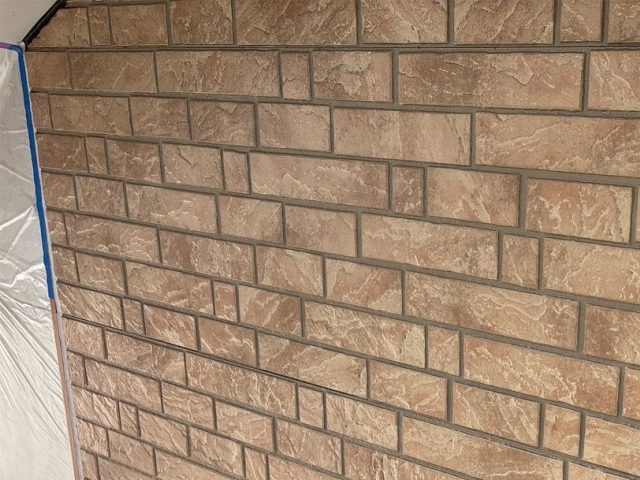 高松市の外壁クリア塗装における上塗り完了