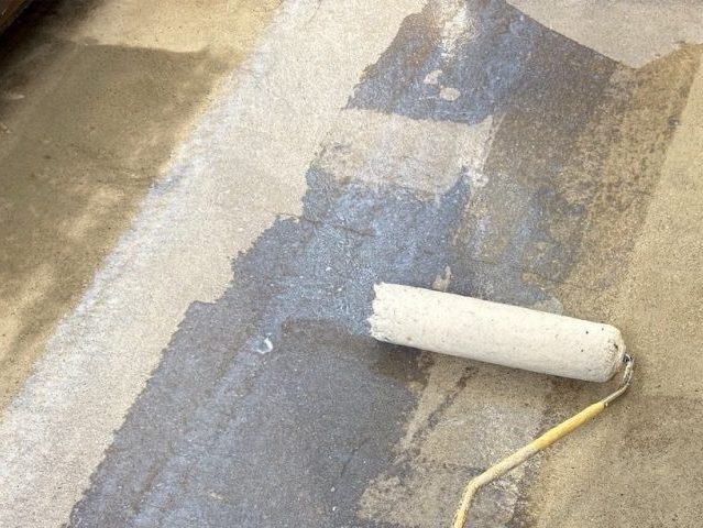 三木町でのシーラー塗布