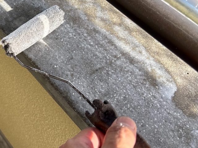 三木町の塗装における下塗り