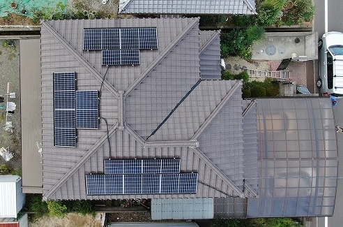 丸亀市　ドローンで撮影した屋根全体の様子