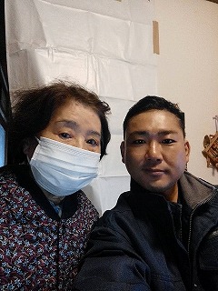 琴平町で2階建て和瓦屋根の棟漆喰補修をしたお客様よりお喜びの声をいただきました！